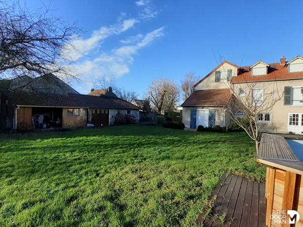 Maison - Vendu - 200 m² - LES ESSARTS-LE-ROI | The Door Man
