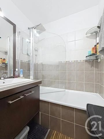 Appartement T2 à vendre  2 pièces - 35,41 m 2   LE CRES  - 34