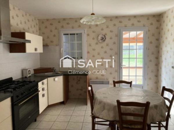 Maison familiale au coeur du bourg