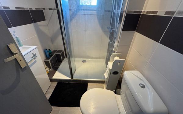 Maison à vendre    9 pièces •  Nogent-le-Rotrou