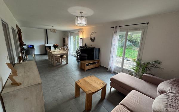 Maison à vendre    9 pièces •  Nogent-le-Rotrou