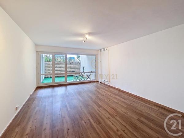 Appartement F2 à vendre  2 pièces - 56,72 m2 NOISY LE GRAND - 93