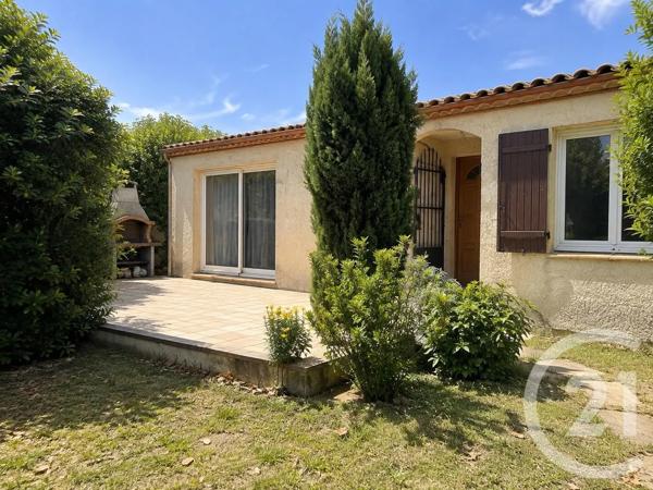 Appartement T3 à vendre  3 pièces - 100,50 m 2   CLERMONT L HERAULT  - 34
