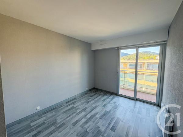 Appartement T3 à vendre  3 pièces - 64,08 m2 CAVALAIRE SUR MER - 83