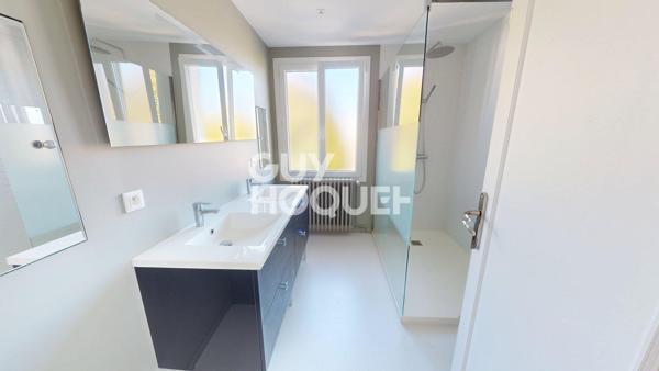 Maison à vendre de 6 pièces de 166.68 m²