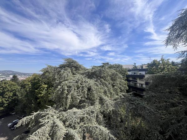 Vente / Appartement T4