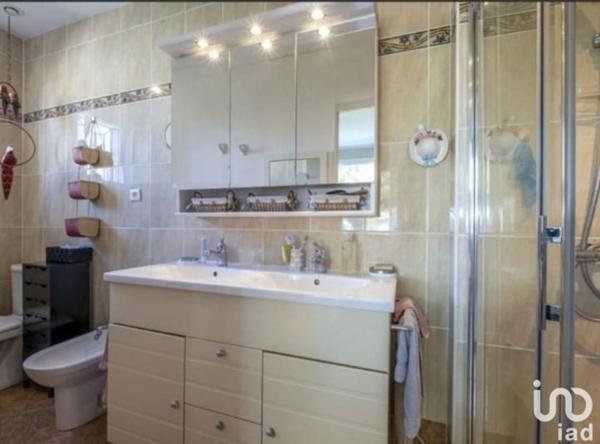 Maison 4 pièces de 101 m² à Bourcefranc-le-Chapus (17560)