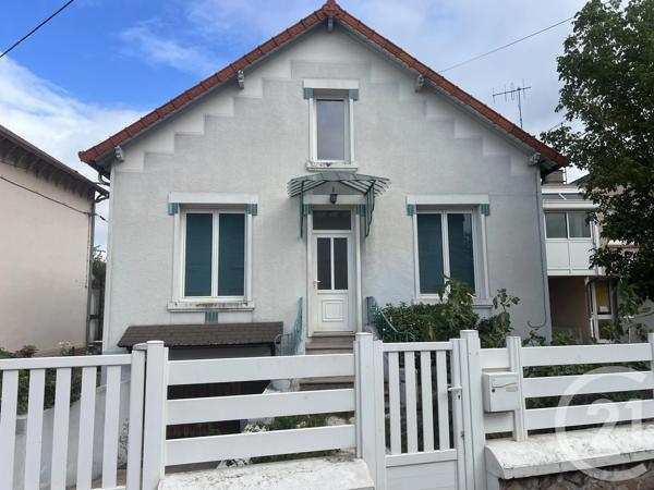 Maison à vendre  4 pièces - 88,40 m 2   COMMENTRY  - 03