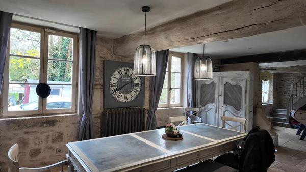 Vente Maison 13 pièces 545 m2 à Duvy