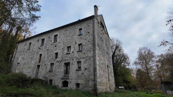 Vente Maison 13 pièces 545 m2 à Duvy