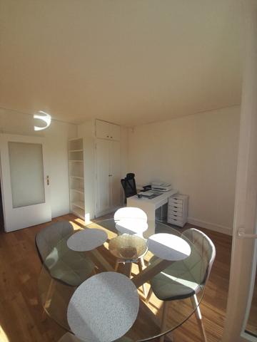APPARTEMENT 3/4 PIÈCES MEUBLÉ EN CENTRE VILLE