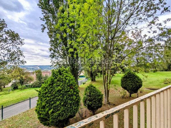 Agréable appartement 5 pièces et balcon