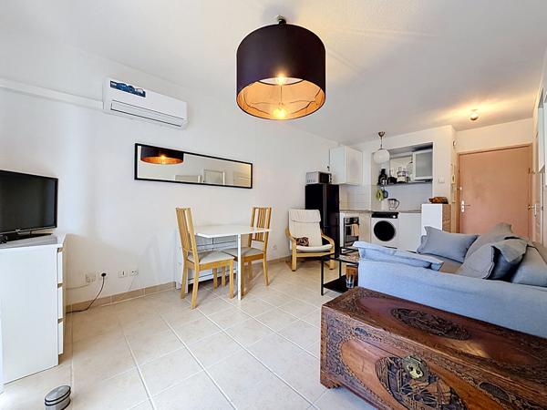 Appartement T2 avec Terrasse Garage et Stationnement