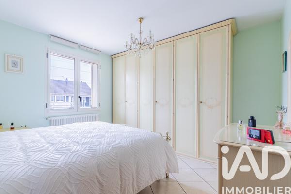 Maison à vendre 6 pièces 136 m² Morangis