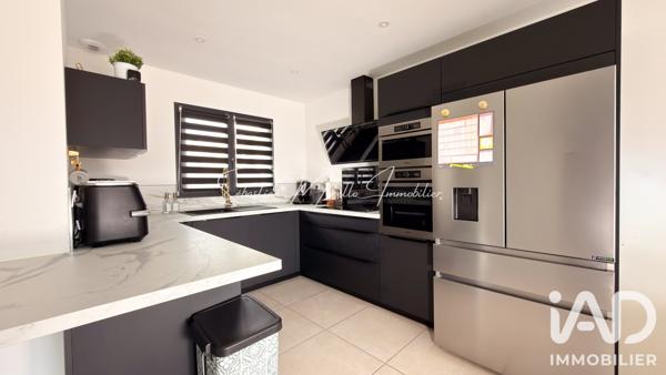 Maison à vendre 4 pièces 87 m² Marguerittes