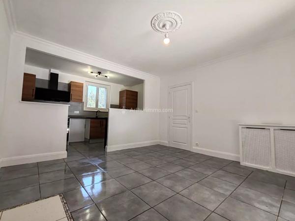 Vente Maison 5 pièces 110 m2 à Cahuzac-sur-Vère