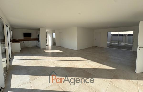 maison de plain-pied 4/5 pièces 149.80 m2