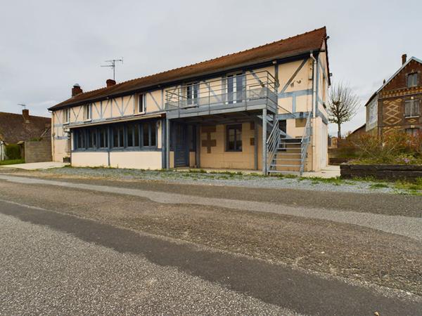 LOCAL COMMERCIAL - 210 m2