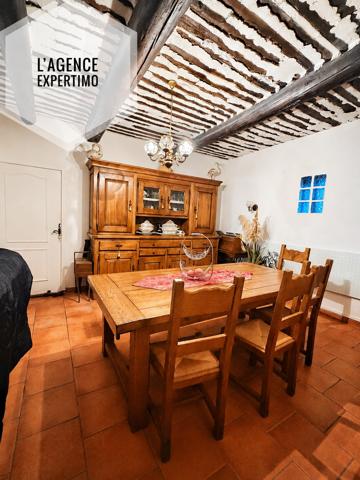 BIEN RARE À LA VENTE - ENSEMBLE IMMOBILIER DE DEUX MAS EN CAMPAGNE