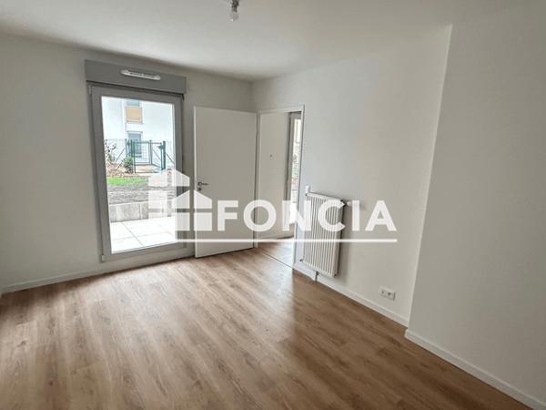 Location Appartement 2 pièces 42.2 m² - 2/8 RUE COLONEL FABIEN Reims 51100