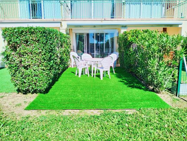 Les Issambres (83380) Appartement RDJ 39 m² avec sa loggia fermée, et jardin de 15 m²