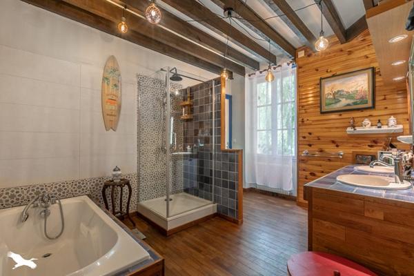 Maison à vendre |  Mios |  11 pièces | 230 m²