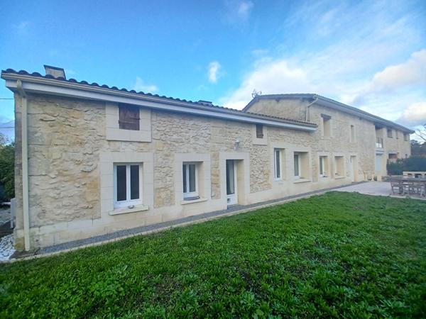 33440 Ambarès et Lagrave  - A VENDRE Maison en pierre 6 pièces 172 m²