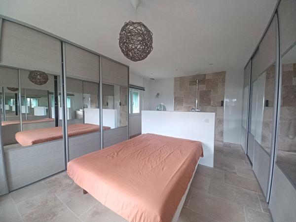 33440 Ambarès et Lagrave  - A VENDRE Maison en pierre 6 pièces 172 m²