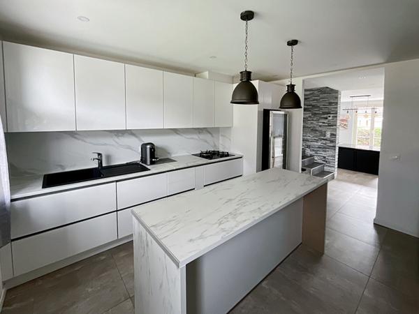 Maison Mezy Sur Seine 7 pièce(s) 130 m² - 5 chambres