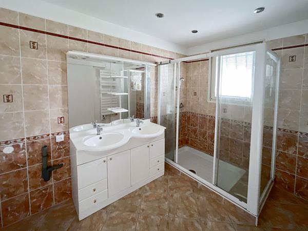 Maison Mezy Sur Seine 7 pièce(s) 130 m² - 5 chambres