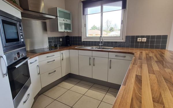 Maison à vendre    4 pièces • 97 m2 Bon-Encontre