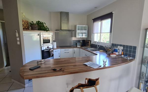 Maison à vendre    4 pièces • 97 m2 Bon-Encontre