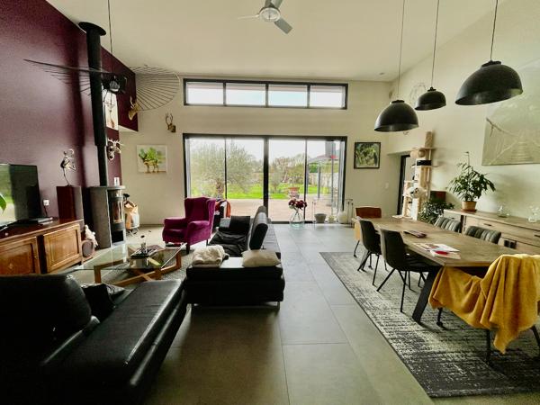 A VENDRE - 44470 MAUVES-SUR-LOIRE - MAISON 7 PIECES