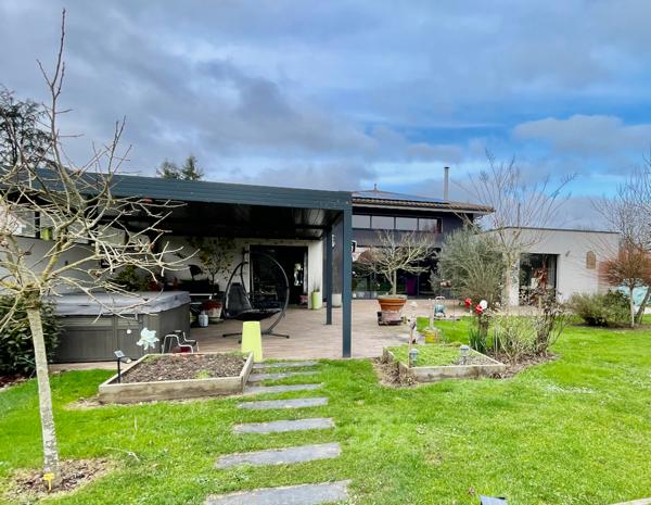 A VENDRE - 44470 MAUVES-SUR-LOIRE - MAISON 7 PIECES