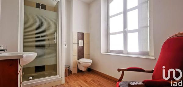 Appartement 4 pièces de 105 m² à Plombières-les-Bains (88370)