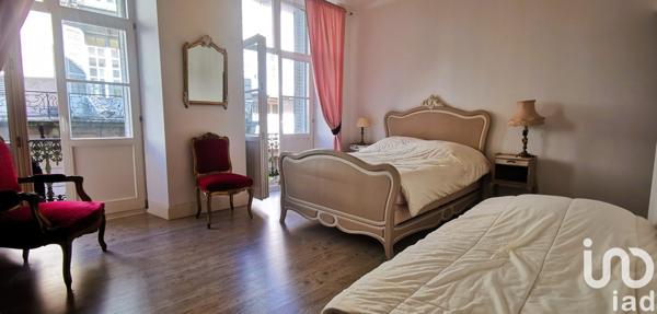 Appartement 4 pièces de 105 m² à Plombières-les-Bains (88370)