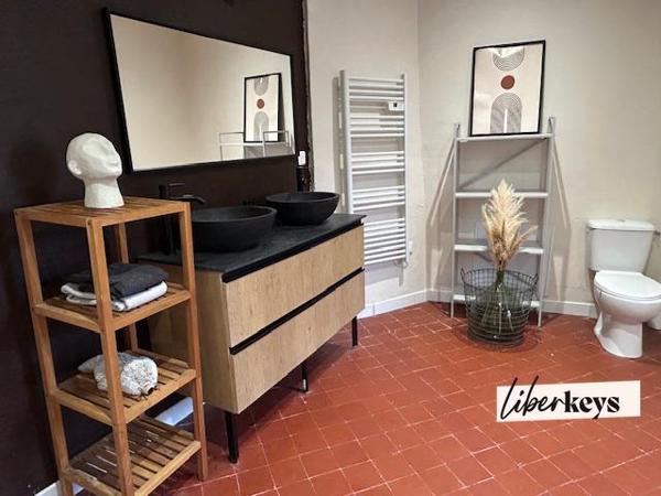 Maison de village 3 chambres + appartement T2 à Caromb