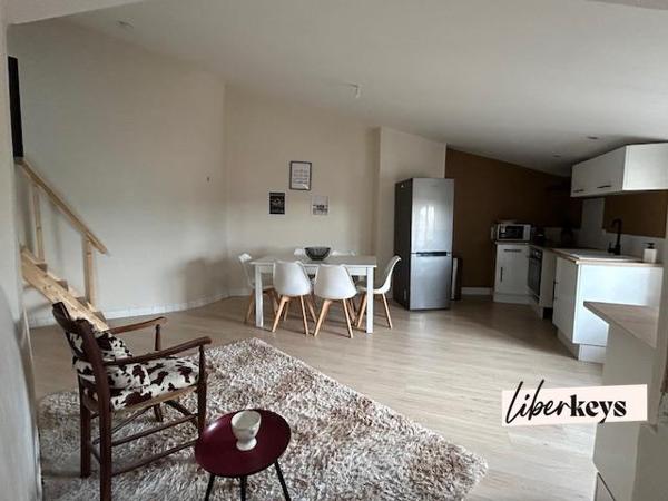 Maison de village 3 chambres + appartement T2 à Caromb