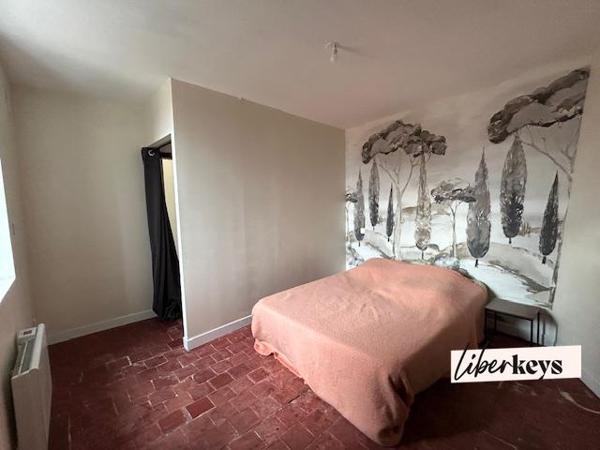 Maison de village 3 chambres + appartement T2 à Caromb