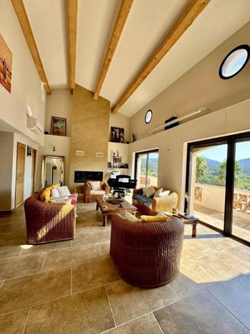 Villa d’Exception – Calme, Lumière & Nature – Plan-de-la-Tour