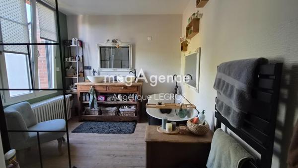 Maison à Le Mêle-sur-Sarthe, 61170 - 8 pièces 180m²