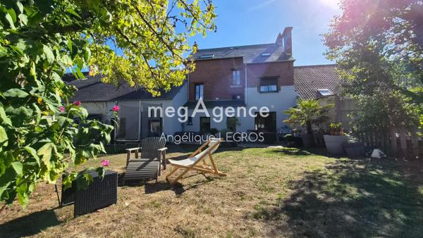 Maison à Le Mêle-sur-Sarthe, 61170 - 8 pièces 180m²
