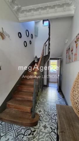 Maison à Le Mêle-sur-Sarthe, 61170 - 8 pièces 180m²