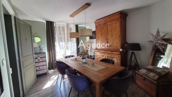 Maison à Le Mêle-sur-Sarthe, 61170 - 8 pièces 180m²