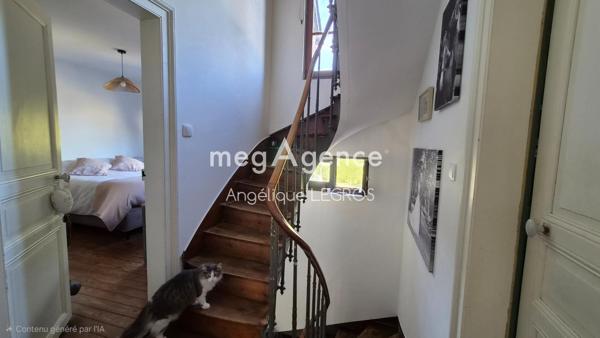 Maison à Le Mêle-sur-Sarthe, 61170 - 8 pièces 180m²