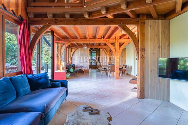 ANDERNOS – MAISON BOIS UNIQUE À DÉCOUVRIR