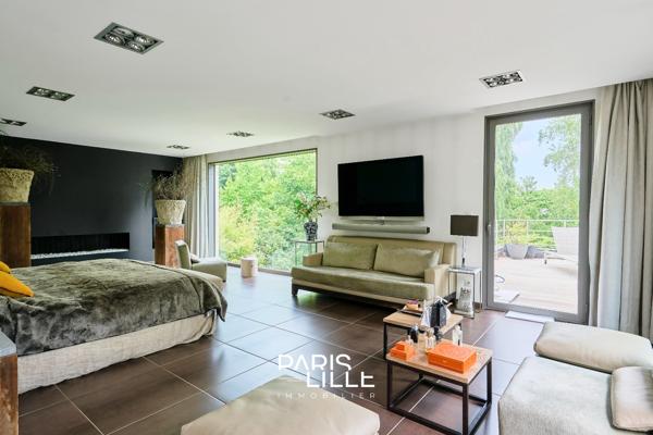Rare villa d'architecte sur plus de 2000 m2.