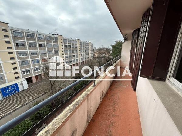 À vendre Appartement 3 pièces 54.88 m² - Bron 69500