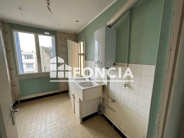 À vendre Appartement 3 pièces 54.88 m² - Bron 69500