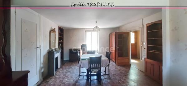 Maison à vendre T5 plain-pied SAINT CALAIS (72) 2 chambres, et jardin de 1510m²